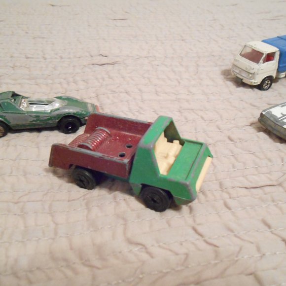 Vintage Playart and Tomica Toy Cars - Picture 5 of 11